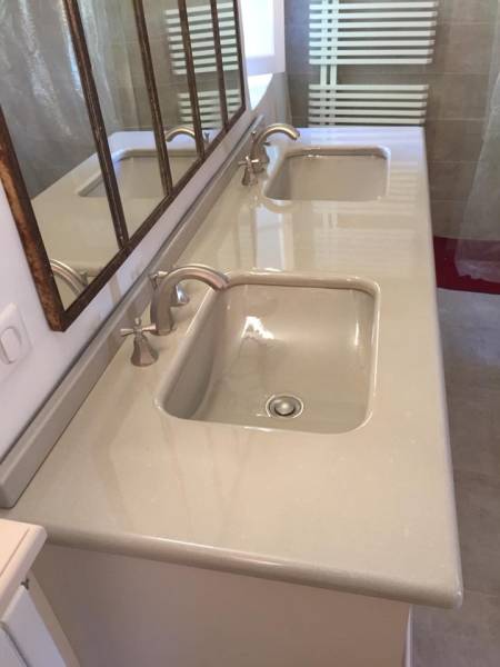 Plans vasques salle de bain en lave émaillée BLANC NACRE installés à Hyères