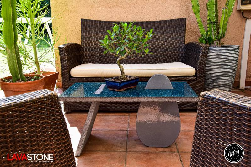 Modèle design EG'GALACTIC, mobilier de luxe, table basse unique à Annecy