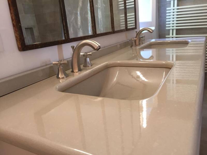 Plans vasques salle de bain en lave émaillée BLANC NACRE installés à Hyères