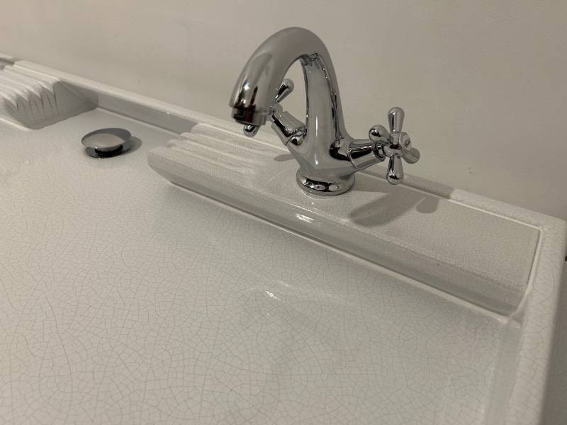 Très grande vasque de salle de bain à Biarritz