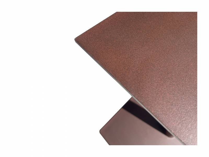 Pied de table en métal forme carré pour restauration effet rouille